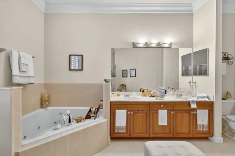 424 Nw Dover Court Port Saint Lucie FL 34983