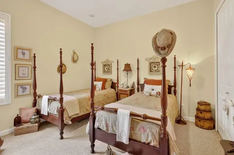 424 Nw Dover Court Port Saint Lucie FL 34983
