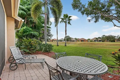 424 Nw Dover Court Port Saint Lucie FL 34983