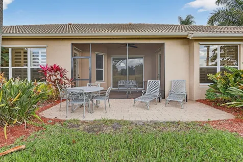 424 Nw Dover Court Port Saint Lucie FL 34983