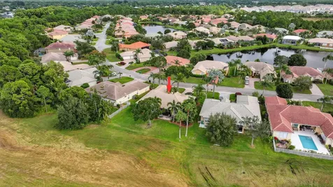 424 Nw Dover Court Port Saint Lucie FL 34983