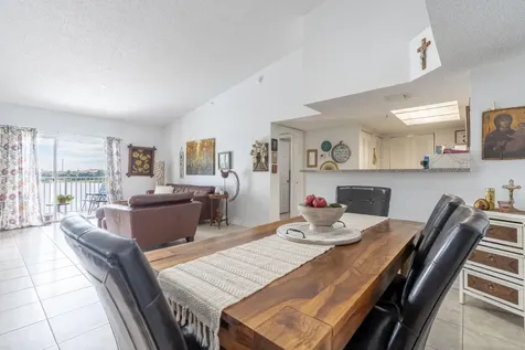 Coconut Creek FL 33073
