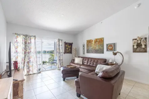 Coconut Creek FL 33073