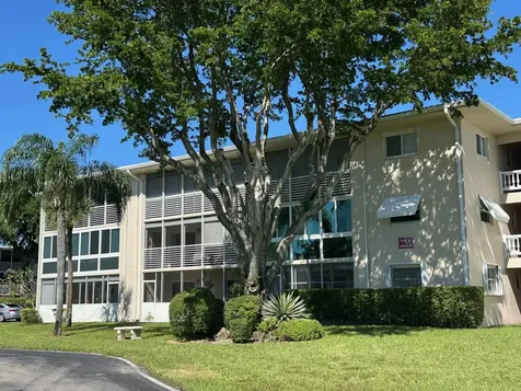 2811 Garden Drive Lake Worth FL 33461