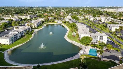 2811 Garden Drive Lake Worth FL 33461