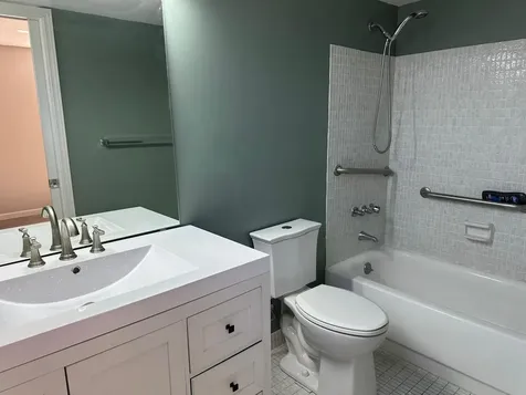 2811 Garden Drive Lake Worth FL 33461