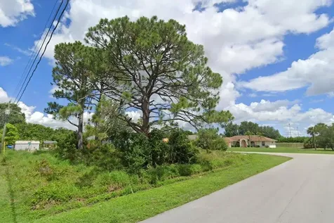 1666 SW Althea Street Port Saint Lucie FL 34953