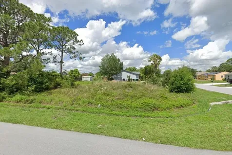 1666 SW Althea Street Port Saint Lucie FL 34953
