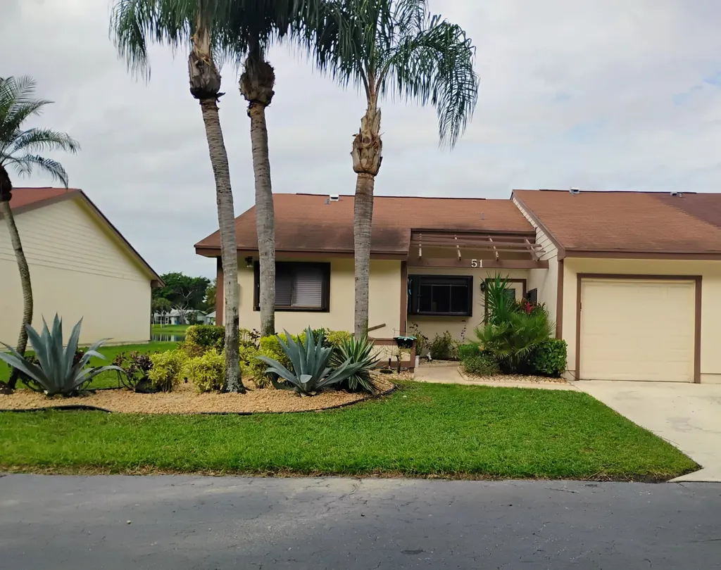 51 Mayfair Lane Boynton Beach FL 33426