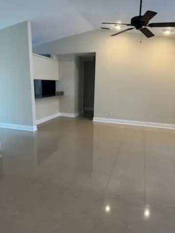 51 Mayfair Lane Boynton Beach FL 33426