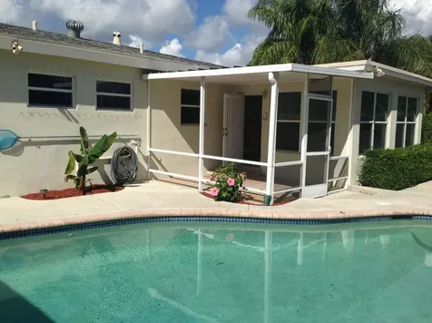 2098 Ne 4th Court Boca Raton FL 33431