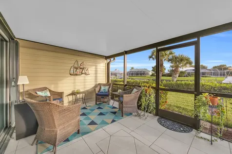 1102 Se Mitchell Avenue Port Saint Lucie FL 34952