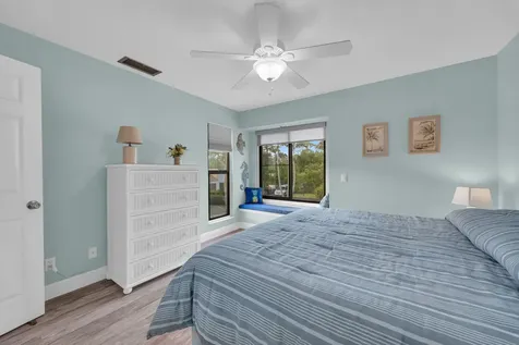 1102 Se Mitchell Avenue Port Saint Lucie FL 34952