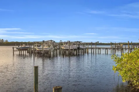 1102 Se Mitchell Avenue Port Saint Lucie FL 34952