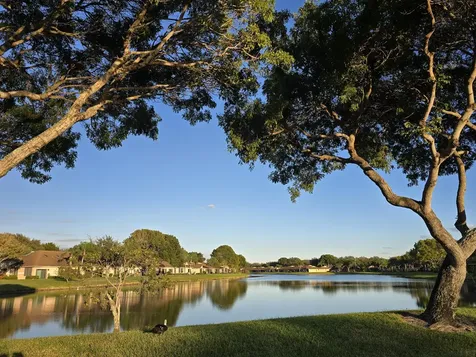 8385 Springlake Drive Boca Raton FL 33496