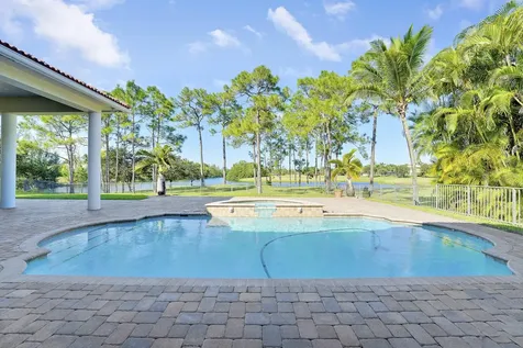 11985 Carnegie Place Palm Beach Gardens FL 33412
