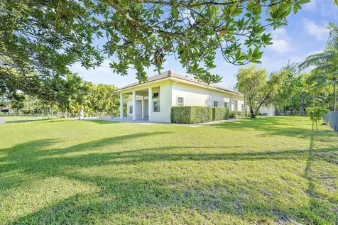 11985 Carnegie Place Palm Beach Gardens FL 33412