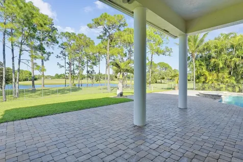 11985 Carnegie Place Palm Beach Gardens FL 33412