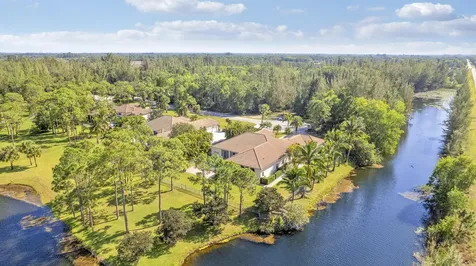 11985 Carnegie Place Palm Beach Gardens FL 33412