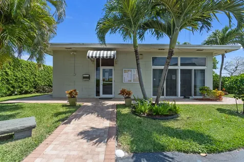 95 North Boulevard Boynton Beach FL 33435