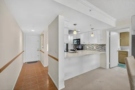 2201 Marina Isle Way Jupiter FL 33477