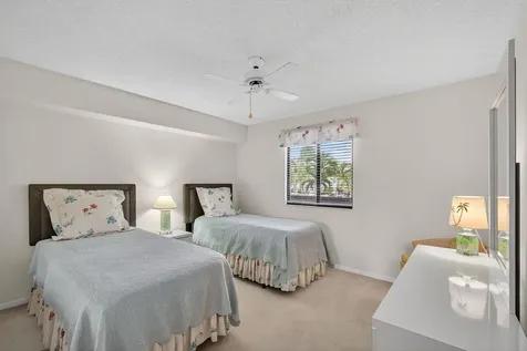 2201 Marina Isle Way Jupiter FL 33477
