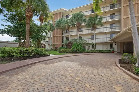 2201 Marina Isle Way Jupiter FL 33477