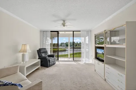 2201 Marina Isle Way Jupiter FL 33477