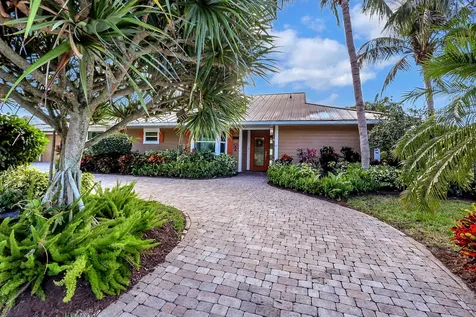 3271 SE Court Drive Stuart FL 34997