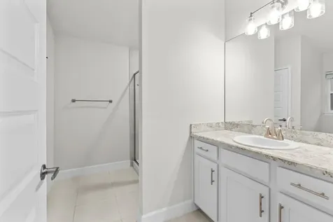 886 Ne Whistling Duck Way Port Saint Lucie FL 34983
