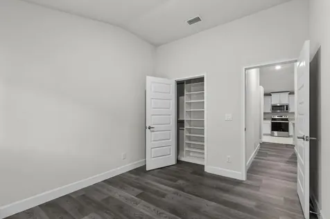 886 Ne Whistling Duck Way Port Saint Lucie FL 34983