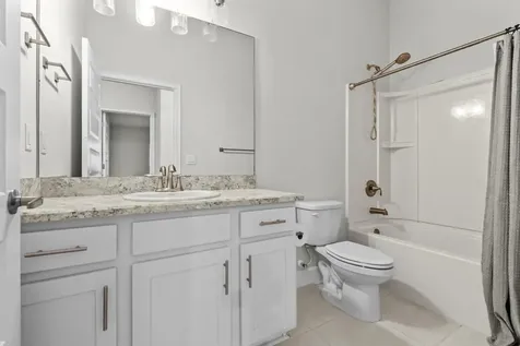 886 Ne Whistling Duck Way Port Saint Lucie FL 34983