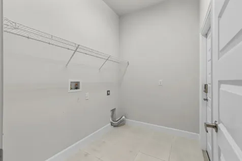 886 Ne Whistling Duck Way Port Saint Lucie FL 34983