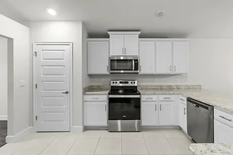 886 Ne Whistling Duck Way Port Saint Lucie FL 34983