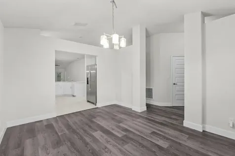 886 Ne Whistling Duck Way Port Saint Lucie FL 34983