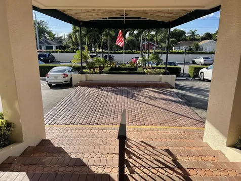 5600 N Flagler Drive West Palm Beach FL 33407