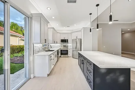 8774 Se Retreat Drive Hobe Sound FL 33455
