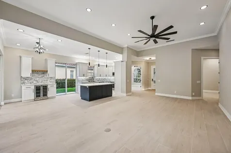 8774 Se Retreat Drive Hobe Sound FL 33455