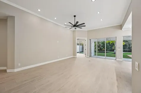 8774 Se Retreat Drive Hobe Sound FL 33455
