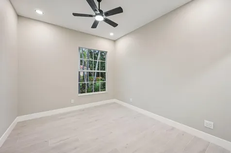 8774 Se Retreat Drive Hobe Sound FL 33455