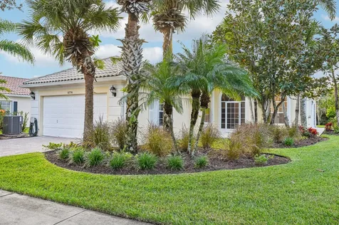 8774 Se Retreat Drive Hobe Sound FL 33455