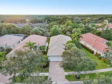 8774 Se Retreat Drive Hobe Sound FL 33455