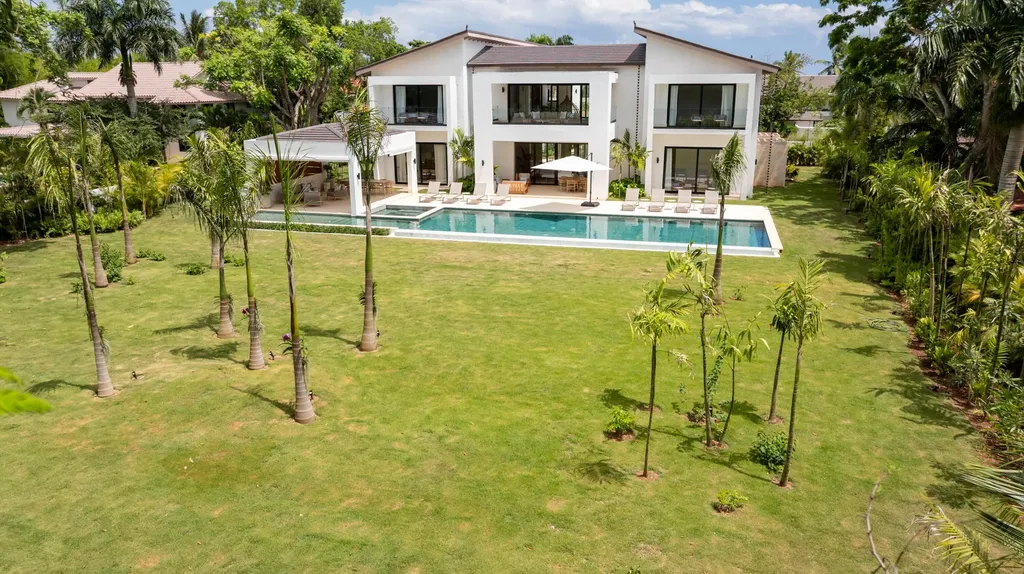 41 Barranca Casa de Campo DR 22000