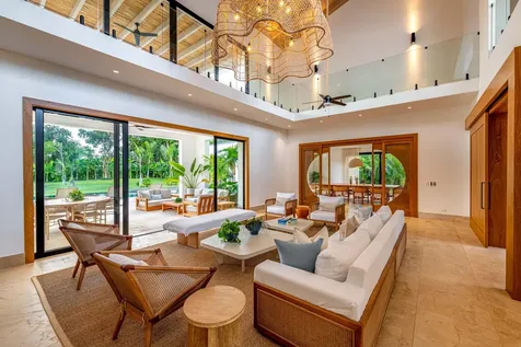 41 Barranca Casa de Campo DR 22000