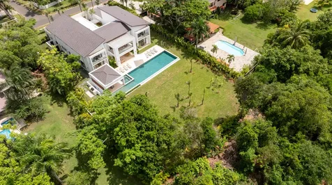 41 Barranca Casa de Campo DR 22000