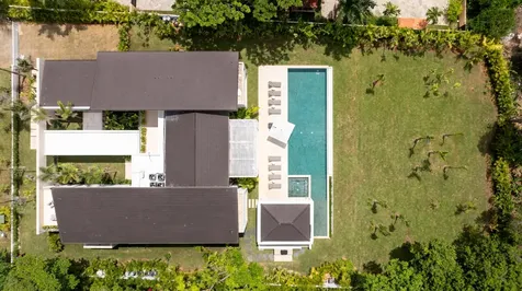 41 Barranca Casa de Campo DR 22000