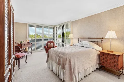 2580 S Ocean Boulevard Palm Beach FL 33480
