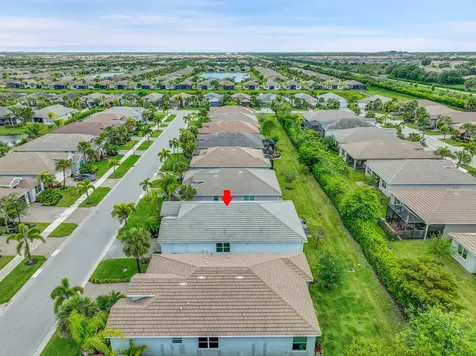 11081 Sw Carriage Hill Lane Port Saint Lucie FL 34987