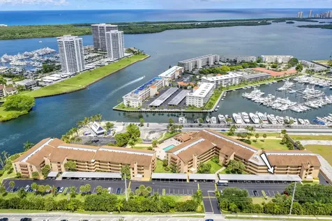 1030 Us Highway 1 North Palm Beach FL 33408