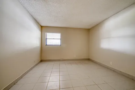 1030 Us Highway 1 North Palm Beach FL 33408